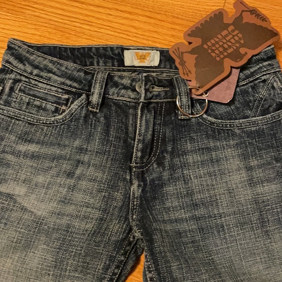 Jeans - Picture 3 of 4